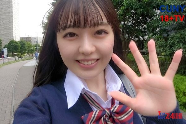 Rina Takase là một nữ diễn viên vô cùng đặc biệt của Nhật