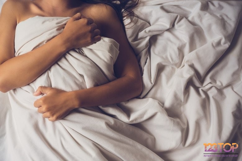 Mơ thấy làm chuyện ấy với người cùng giới biểu thị tiềm thức đang tìm cách cân bằng