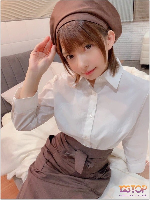 Vẻ đẹp ngây thơ và trong trẻo đã giúp Rika được nhiều khán giả hâm mộ yêu thích
