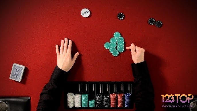 Việc đánh giá chính xác đối thủ là bước quan trọng trong việc thực hiện steal poker