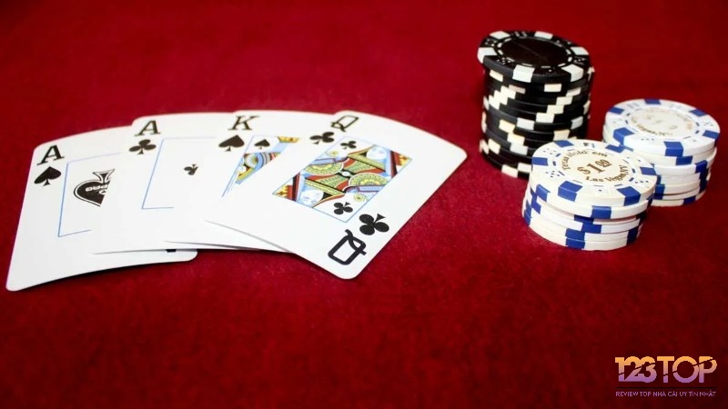 Việc chú ý đến deviation từ standard bet size của đối thủ có thể cung cấp thông tin có giá trị