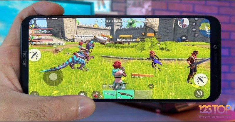 Tính di động, tương tác xã hội và cập nhật liên tục là điểm hút của game trực tuyến trên điện thoại