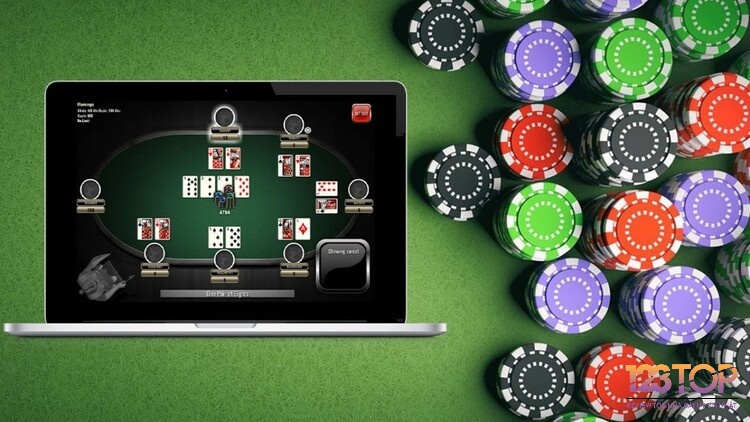 Late position cho phép bạn đọc bài đối thủ trước khi hành động – chìa khóa để bluff và tối ưu value