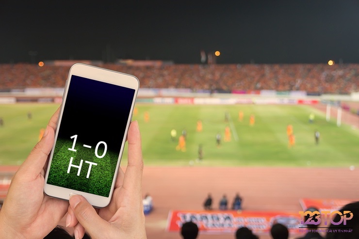 Tỷ lệ cược halftime uy tín biến động liên tục, buộc người chơi phải ra quyết định nhanh chóng và chính xác.