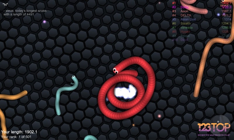Slither.io và các biến thể Snake.io, Agar.io với lối chơi ăn và lớn lên đầy gây nghiện.