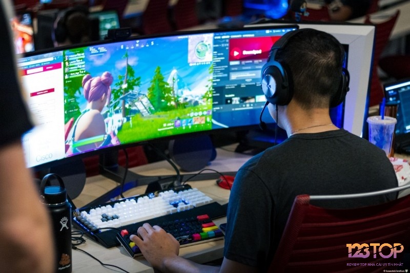 Mẹo quản lý thời gian chơi game online miễn phí để cân bằng cuộc sống.