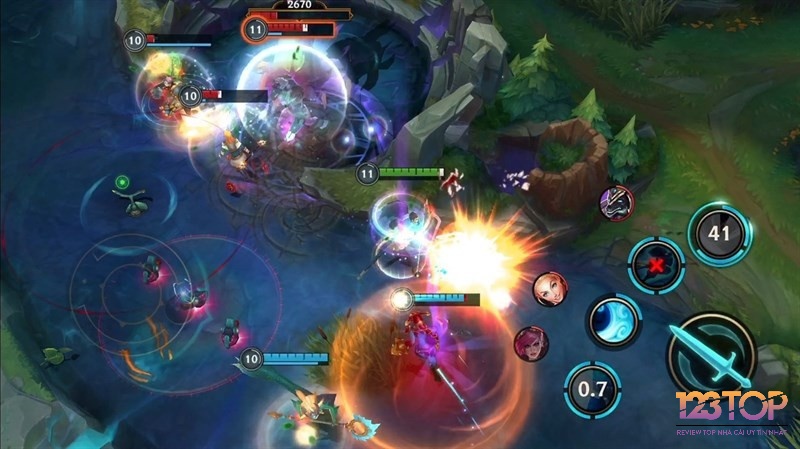 Tốc Chiến - phiên bản di động của LoL, game MOBA miễn phí được yêu thích tại Việt Nam.