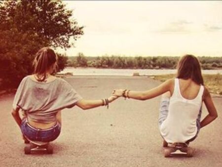 Mơ thấy bạn cũ số mấy? Giải mã điềm báo và con số may mắn