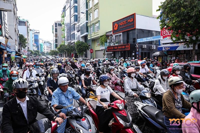 Mơ thấy kẹt xe toàn xe máy phản ánh những rắc rối nhỏ liên tục đến cuộc sống của bạn