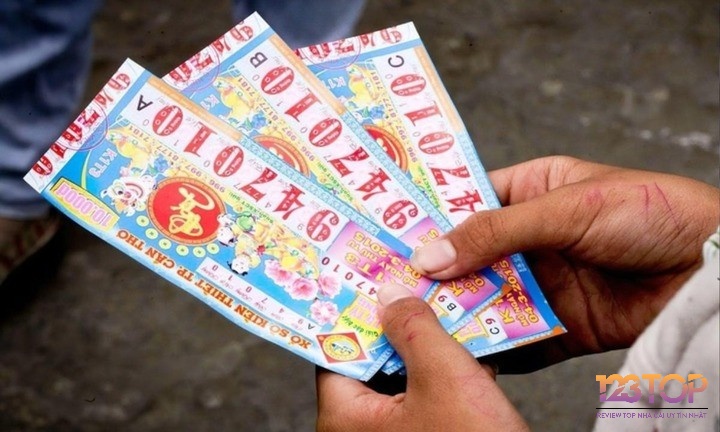 Giấc mơ thấy bạn trúng số nhưng bị cướp giật là điềm báo về những thành quả bạn mới đạt được có nguy cơ mất đi